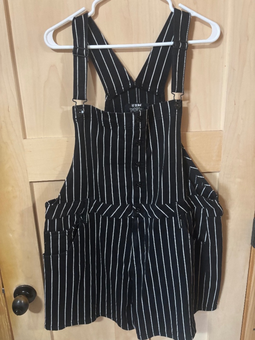 Overall shorts